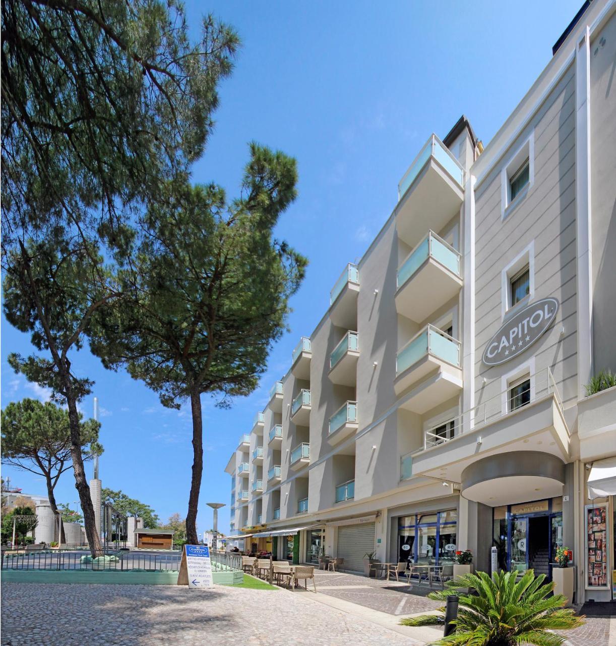 Residence Capitol Cattolica Exterior foto